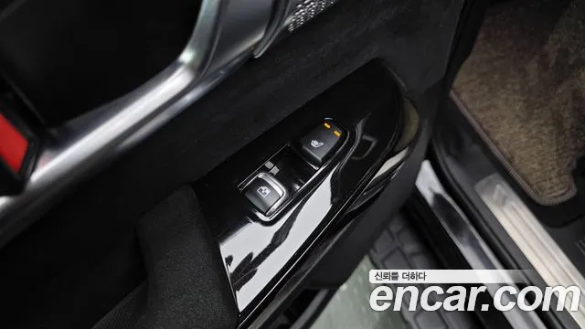 2023 Kia Mohave The Master Diesel 3.0 4WD 5-Seater Sold VIN KNAKR814DPA247680 – undercarriage