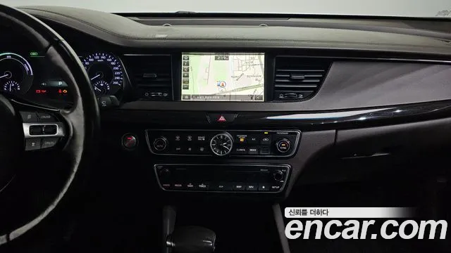 2017 Kia All New K7 Hybrid Prestige Sold VIN KNALA41GBHA005343 – rear exterior
