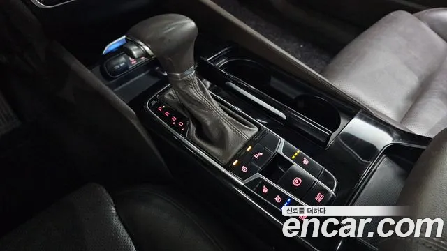 2017 Kia All New K7 2.4 GDI Prestige Sold VIN KNALB415BHA071044 – trunk area