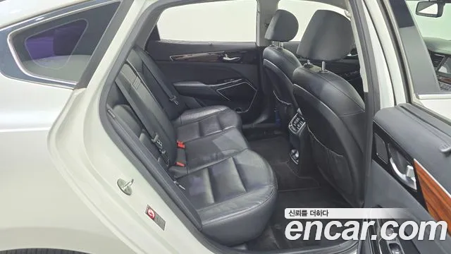 2017 Kia All New K7 2.4 GDI Limited Sold VIN KNALB415BHA089584 – trunk area 2017 Kia All New K7 2.4 GDI Limited Sold VIN KNALB415BHA089584 – trunk area