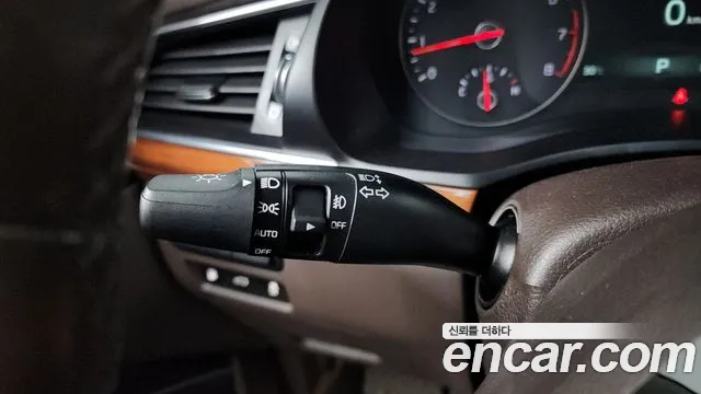 2017 Kia All New K7 2.4 GDI Limited Sold VIN KNALB415BHA091387 – exterior detail 2017 Kia All New K7 2.4 GDI Limited Sold VIN KNALB415BHA091387 – exterior detail