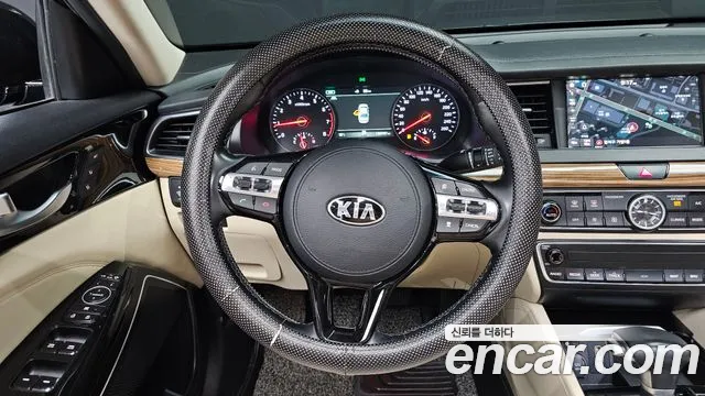 2017 Kia All New K7 2.4 GDI Limited Sold VIN KNALB415BHA092181 – trunk area 2017 Kia All New K7 2.4 GDI Limited Sold VIN KNALB415BHA092181 – trunk area
