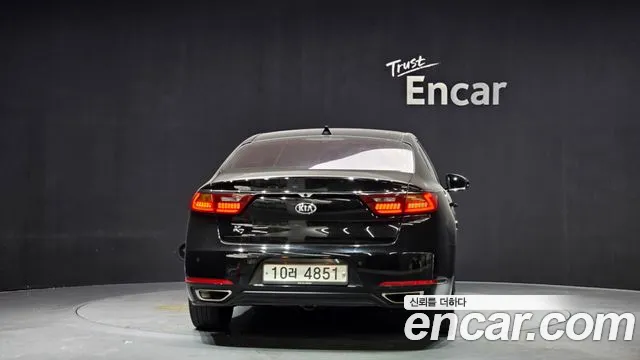 2017 Kia All New K7 2.4 GDI Limited Sold VIN KNALB415BHA099559 – trunk area