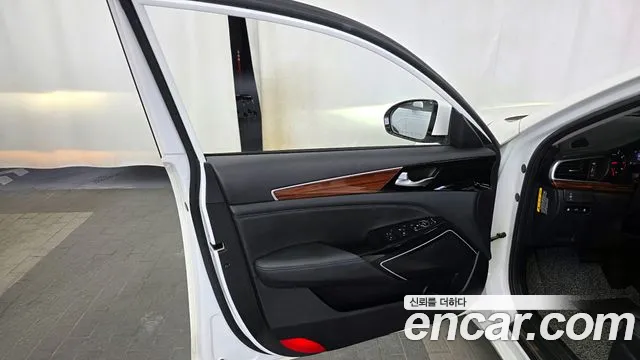 2017 Kia All New K7 2.4 GDI Prestige Sold VIN KNALB415BHA110910 – photo 16