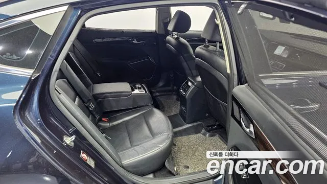 2018 Kia All New K7 2.4 GDI Limited Sold VIN KNALB415BJA118669 – trunk area