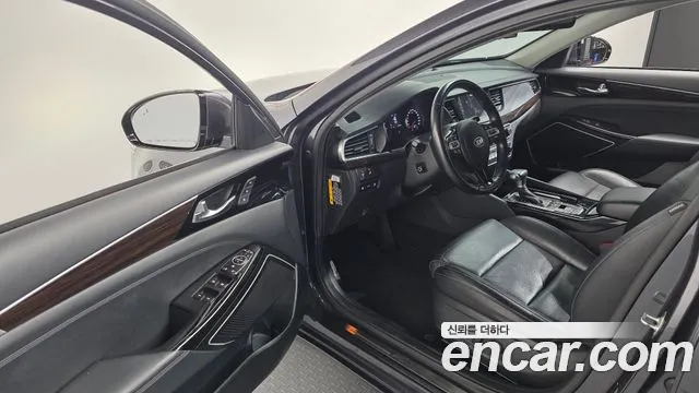 2018 Kia All New K7 2.4 Gdi Limited Sold VIN KNALB415BJA139686 – front exterior