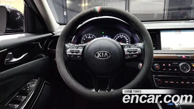 2018 Kia All New K7 2.4 GDI Limited Sold VIN KNALB415BJA147693 – dashboard