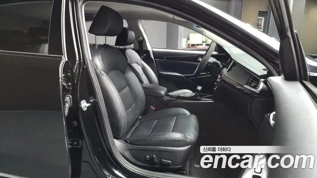 2018 Kia All New K7 2.4 GDI Limited Sold VIN KNALB415BJA147693 – odometer reading