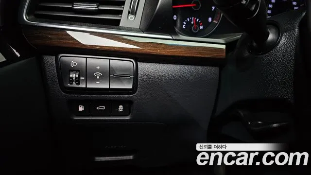 2018 Kia All New K7 2.4 GDI Prestige Sold VIN KNALB415BJA151692 – dashboard