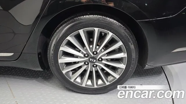 2018 Kia All New K7 3.0 GDI Limited Sold VIN KNALB416BJA141991 – photo 18