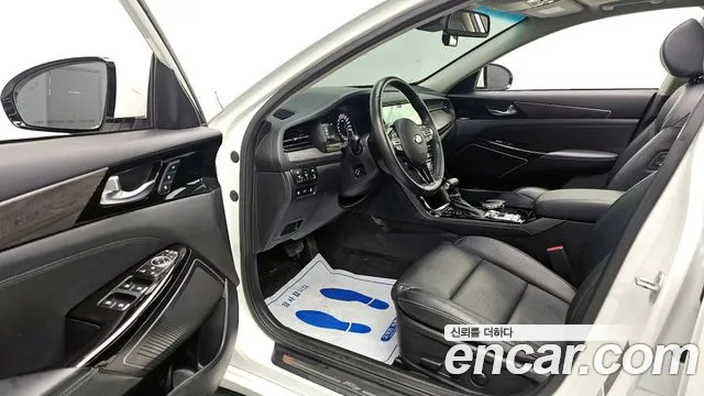 2020 Kia K7 Premier 3.0 Lpi Trendy(Rented Car) Sold VIN KNALB418BLA229264 – front exterior