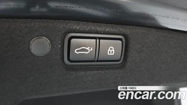 2017 Kia All New K7 2.2 Diesel Limited Sold VIN KNALB41ABHA070231 – engine bay 2017 Kia All New K7 2.2 Diesel Limited Sold VIN KNALB41ABHA070231 – engine bay