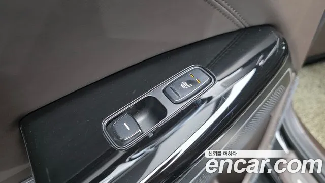 2017 Kia All New K7 2.2 Diesel Limited Sold VIN KNALB41ABHA084695 – exterior detail 2017 Kia All New K7 2.2 Diesel Limited Sold VIN KNALB41ABHA084695 – exterior detail