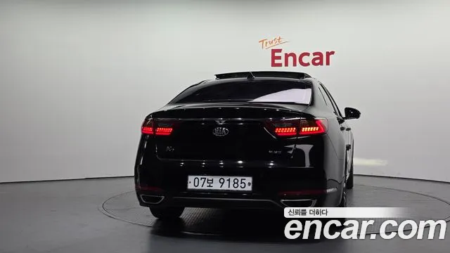 2017 Kia All New K7 2.2 Diesel Limited Sold VIN KNALB41ABHA084695 – photo 12 2017 Kia All New K7 2.2 Diesel Limited Sold VIN KNALB41ABHA084695 – photo 12