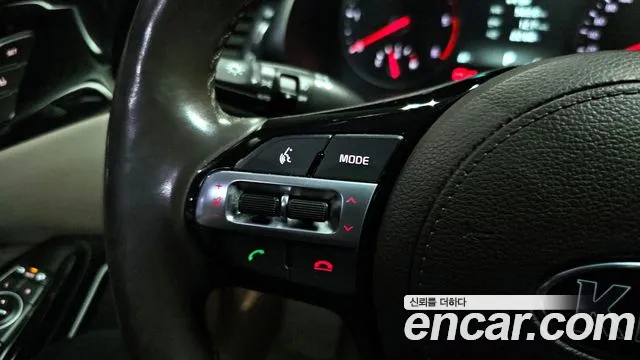 2017 Kia All New K7 2.2 Diesel Limited Sold VIN KNALB41ABHA100080 – front exterior 2017 Kia All New K7 2.2 Diesel Limited Sold VIN KNALB41ABHA100080 – front exterior