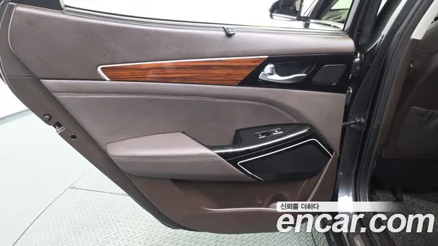 2017 Kia All New K7 2.2 Diesel Limited Sold VIN KNALB41ABHA100790 – photo 18 2017 Kia All New K7 2.2 Diesel Limited Sold VIN KNALB41ABHA100790 – photo 18