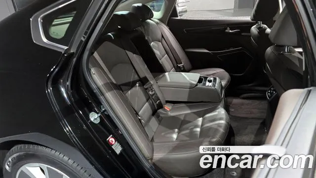 2017 Kia All New K7 Hybrid Noblesse Sold VIN KNALB41GBHA003781 – side profile