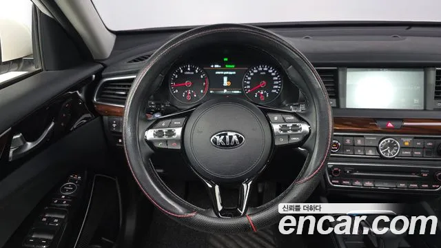 2017 Kia All New K7 3.3 GDI Limited Plus Sold VIN KNALC411BHA071558 – interior seats