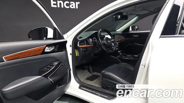 2017 Kia All New K7 3.3 GDI Noblesse Sold VIN KNALC411BHA091820 – undercarriage