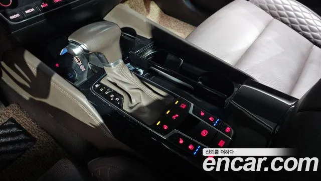 2018 Kia All New K7 3.3 GDI Noblesse Sold VIN KNALC411BJA149343 – dashboard