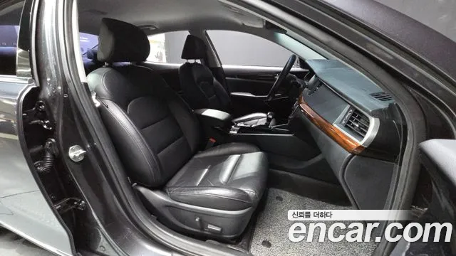 2017 Kia All New K7 3.0 LPI Luxury (Rental Car) Sold VIN KNALC418BHA091400 – photo 19 2017 Kia All New K7 3.0 LPI Luxury (Rental Car) Sold VIN KNALC418BHA091400 – photo 19