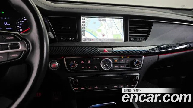 2017 Kia All New K7 3.0 LPI Luxury (Rental Car) Sold VIN KNALC418BHA099279 – exterior detail 2017 Kia All New K7 3.0 LPI Luxury (Rental Car) Sold VIN KNALC418BHA099279 – exterior detail