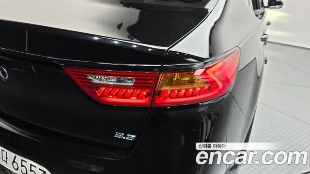 2017 Kia All New K7 3.0 LPI Luxury (Rental Car) Sold VIN KNALC418BHA099279 – undercarriage 2017 Kia All New K7 3.0 LPI Luxury (Rental Car) Sold VIN KNALC418BHA099279 – undercarriage
