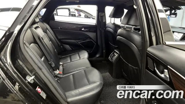 2018 Kia All New K7 3.0 LPI Luxury (Rental Car) Sold VIN KNALC418BJA147458 – rear exterior 2018 Kia All New K7 3.0 LPI Luxury (Rental Car) Sold VIN KNALC418BJA147458 – rear exterior