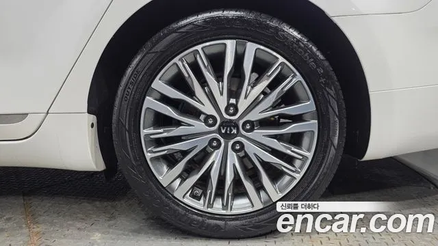 2020 Kia K7 Premier 2.5 GDI Noblesse Sold VIN KNALC41BBLA177290 – photo 17 2020 Kia K7 Premier 2.5 GDI Noblesse Sold VIN KNALC41BBLA177290 – photo 17
