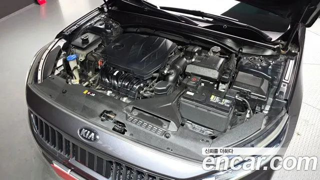 2020 Kia K7 Premier 2.5 Gdi Noblesse Sold VIN KNALC41BBLA183126 – front exterior
