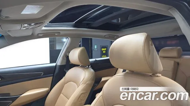2020 Kia K7 Premier 2.5 GDI Noblesse Sold VIN KNALC41BBLA190656 – interior seats