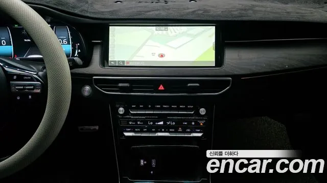 2020 Kia K7 Premier 2.5 GDI Noblesse Sold VIN KNALC41BBLA191265 – rear exterior