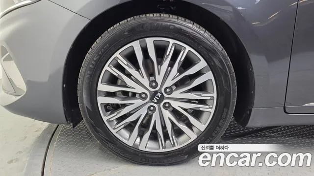 2020 Kia K7 Premier 2.5 Gdi Noblesse Sold VIN KNALC41BBLA193254 – front exterior