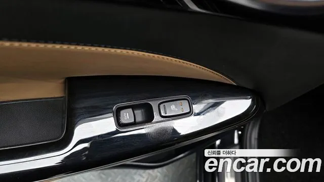 2020 Kia K7 Premier 2.5 GDI Noblesse Sold VIN KNALC41BBLA225420 – side profile