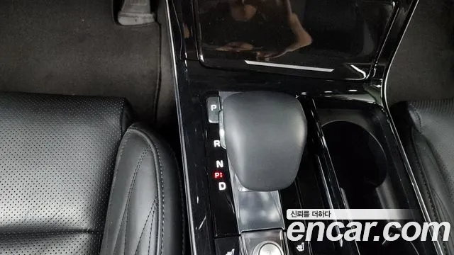 2020 Kia K7 Premier 2.5 GDI X Edition Sold VIN KNALC41BBLA225945 – rear exterior