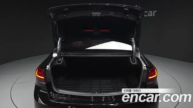 2020 Kia K7 Premier Hybrid Noblesse Sold VIN KNALC41GBLA019257 – engine bay