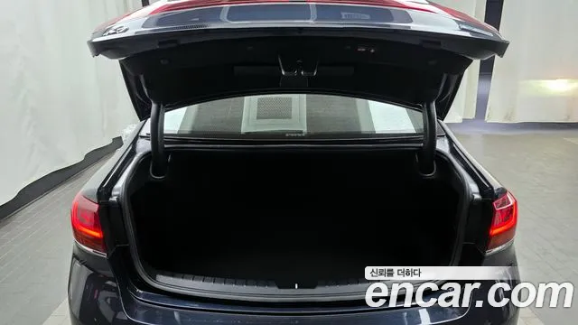 2021 Kia K7 Premier Hybrid Noblesse Sold VIN KNALC41GBMA032406 – front exterior