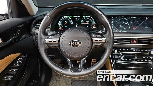 2020 Kia K7 Premier 3.0 GDI Signature Sold VIN KNALD416BLA175667 – exterior detail