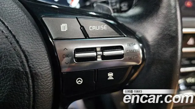 2020 Kia K7 Premier 3.0 GDI Signature Sold VIN KNALD416BLA198144 – interior seats 2020 Kia K7 Premier 3.0 GDI Signature Sold VIN KNALD416BLA198144 – interior seats