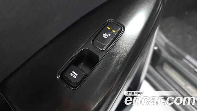 2020 Kia K7 Premier 3.0 GDI Noblesse Sold VIN KNALD416BLA200033 – engine bay