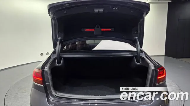 2020 Kia K7 Premier 3.0 GDI Noblesse Sold VIN KNALD416BLA214780 – odometer reading