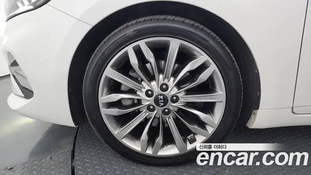 2020 Kia K7 Premier 3.0 GDI Signature Sold VIN KNALD416BLA214923 – photo 13