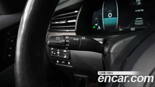 2020 Kia K7 Premier Hybrid Signature Sold VIN KNALE41GBLA026286 – front exterior