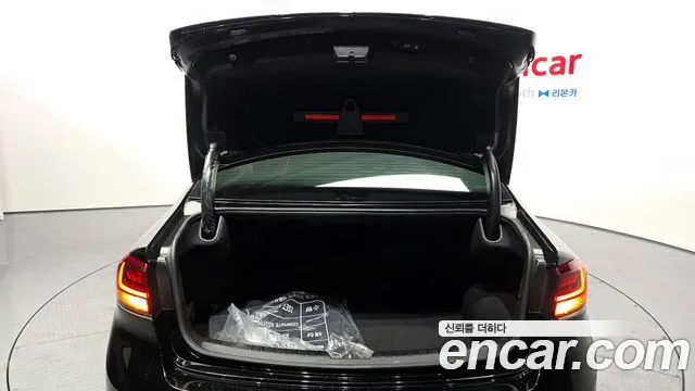 2021 Kia K7 Premier Hybrid Signature Sold VIN KNALE41GBMA034510 – side profile