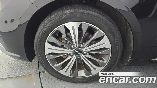 2022 Kia K8 Hybrid Noblesse Lite Sold VIN KNAM1411BNA011669 – front exterior