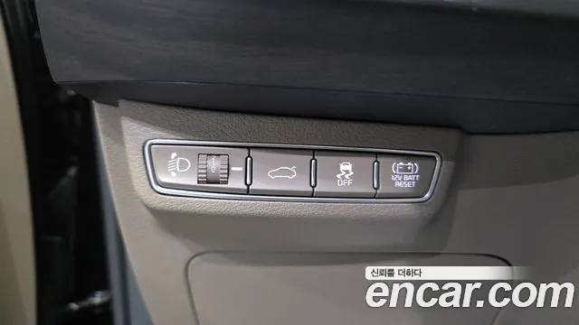2022 Kia K8 Hybrid Noblesse Lite Sold VIN KNAM1411BNA018520 – side profile