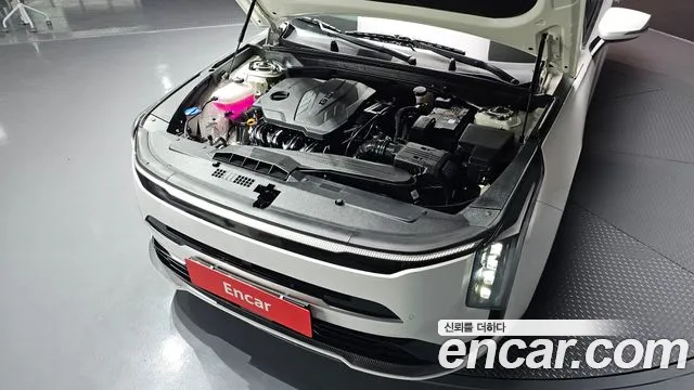 2025 Kia The New K8 2.5 Gasoline 2WD VIN KNAM141BBSA077444
