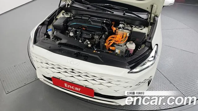 2022 Kia K8 Hybrid Noblesse Sold VIN KNAM2411BNA018227 – trunk area 2022 Kia K8 Hybrid Noblesse Sold VIN KNAM2411BNA018227 – trunk area