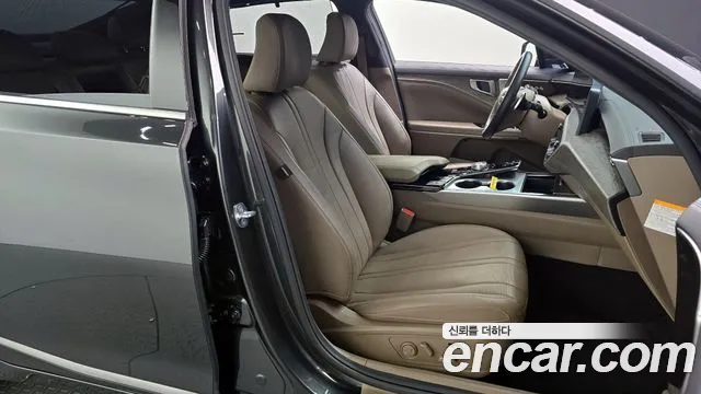 2022 Kia K8 Hybrid Noblesse Sold VIN KNAM2411BNA020803 – exterior detail 2022 Kia K8 Hybrid Noblesse Sold VIN KNAM2411BNA020803 – exterior detail