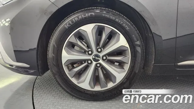2023 Kia K8 Hybrid Noblesse Sold VIN KNAM2411BPA025764 – undercarriage